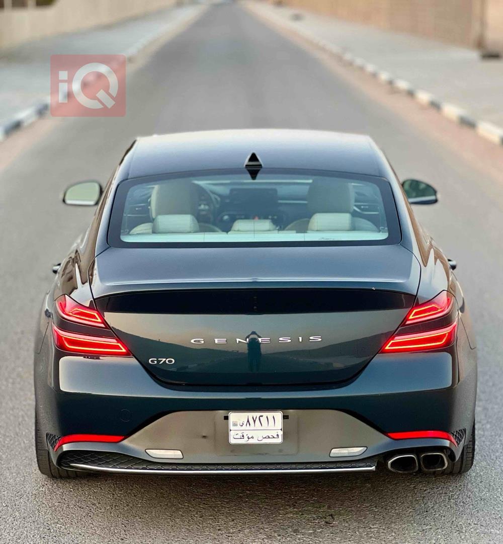 Genesis G70